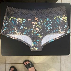 NWOT Torrid Boyshort Panties 1